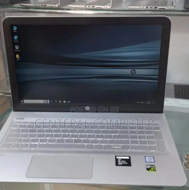 New Laptop HP Pavilion 14-Ce1000 12GB AMD Ryzen 5 SSD 512GB