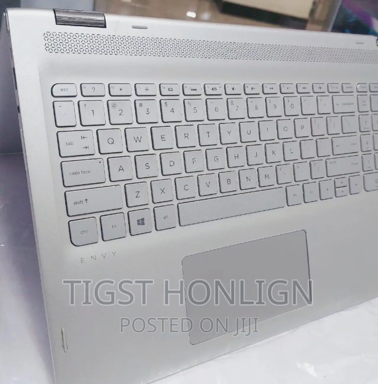 New Laptop HP Envy X360 12GB Intel Core I5 SSD 256GB