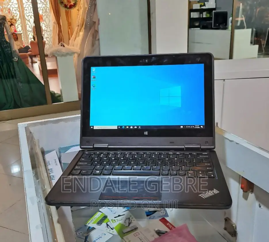 New Laptop Lenovo Yoga 11e 4GB Intel Core 2 Quad HDD 500GB