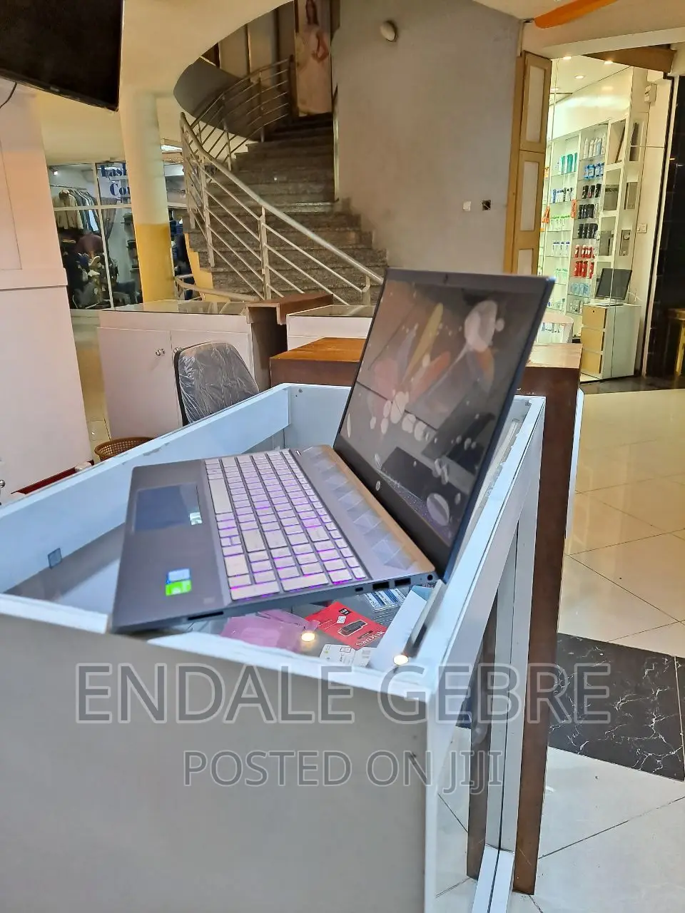 New Laptop HP Pavilion 15 8GB Intel Core I5 SSD 512GB