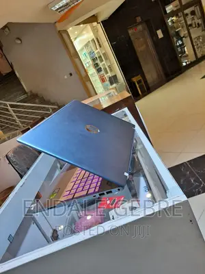 New Laptop HP Pavilion 15 8GB Intel Core I5 SSD 512GB