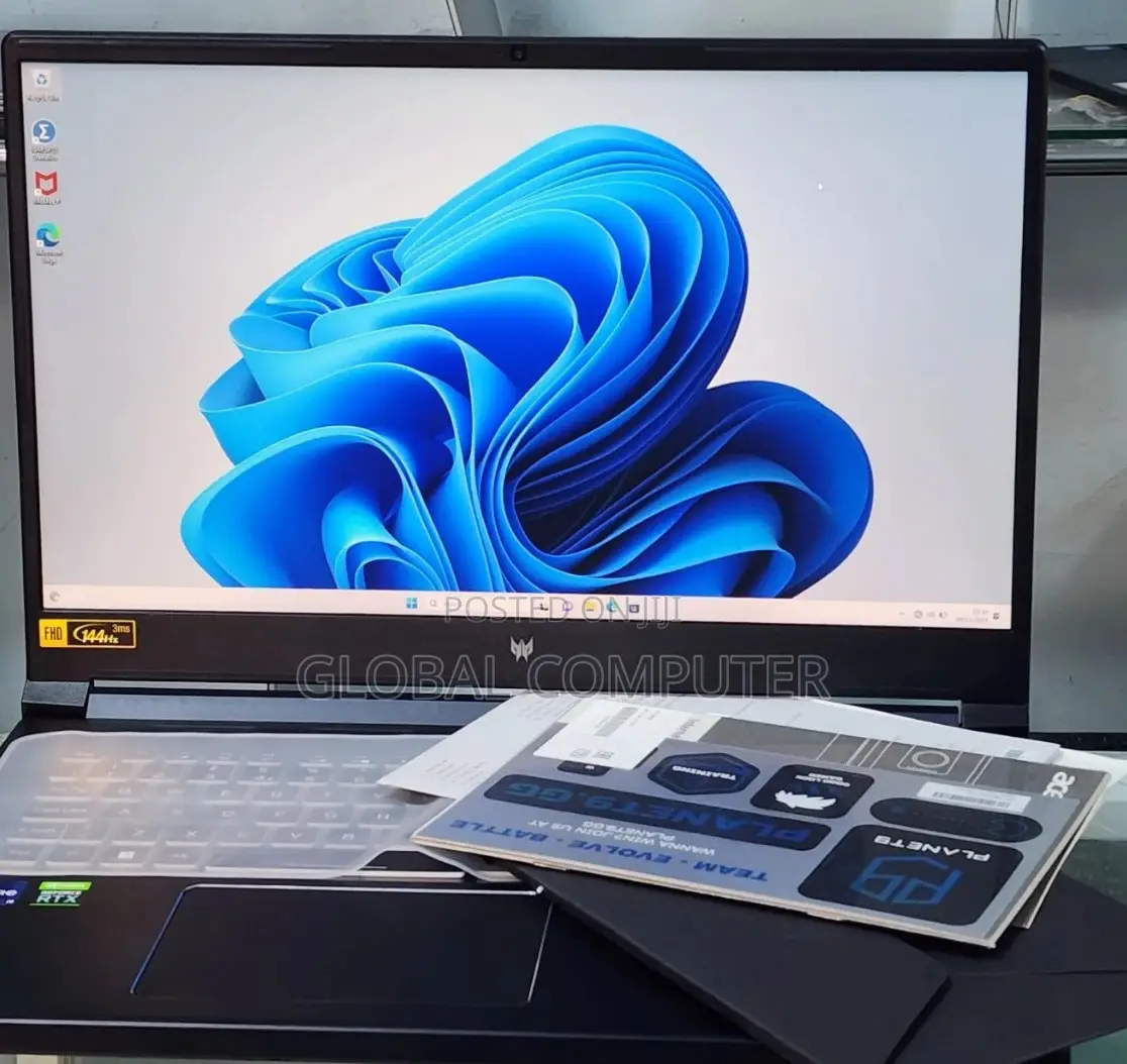 New Laptop Acer Predator Helios 300 16GB Intel Core I9 SSD 1T