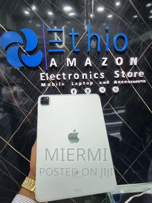 Photo - New Apple iPad Pro 11 (2020) 256 GB Silver