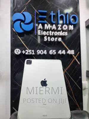 New Apple iPad Pro 11 (2020) 256 GB Silver