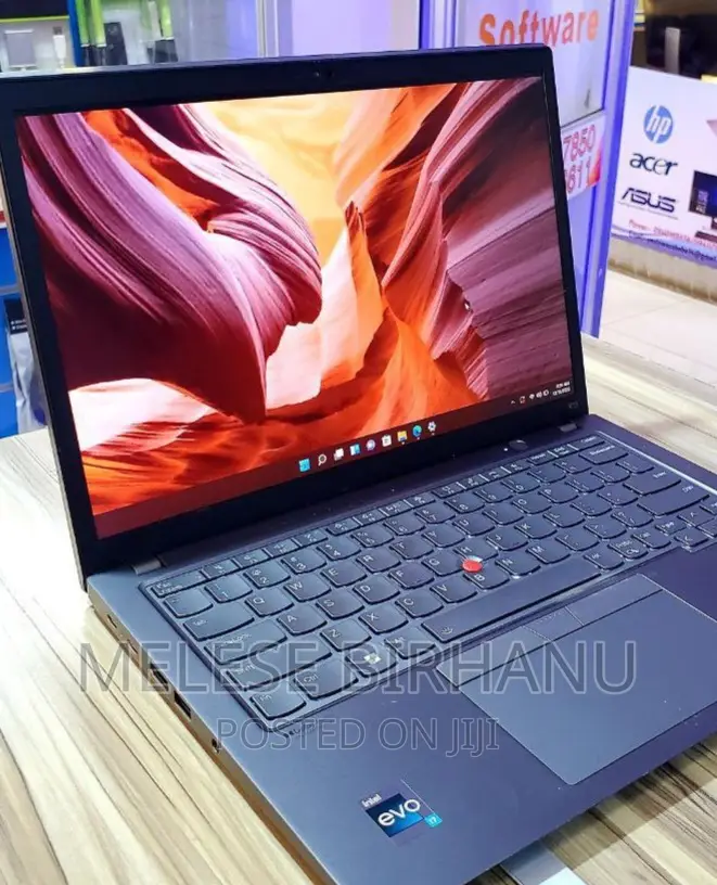 New Laptop Lenovo Thinkpad X13 Yoga 16GB Intel Core I7 SSD 512GB