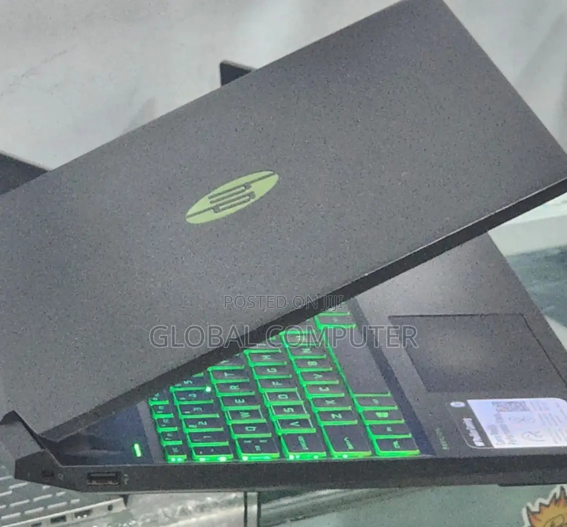 New Laptop HP Pavilion Power 15 16GB AMD Ryzen 5 SSD 512GB