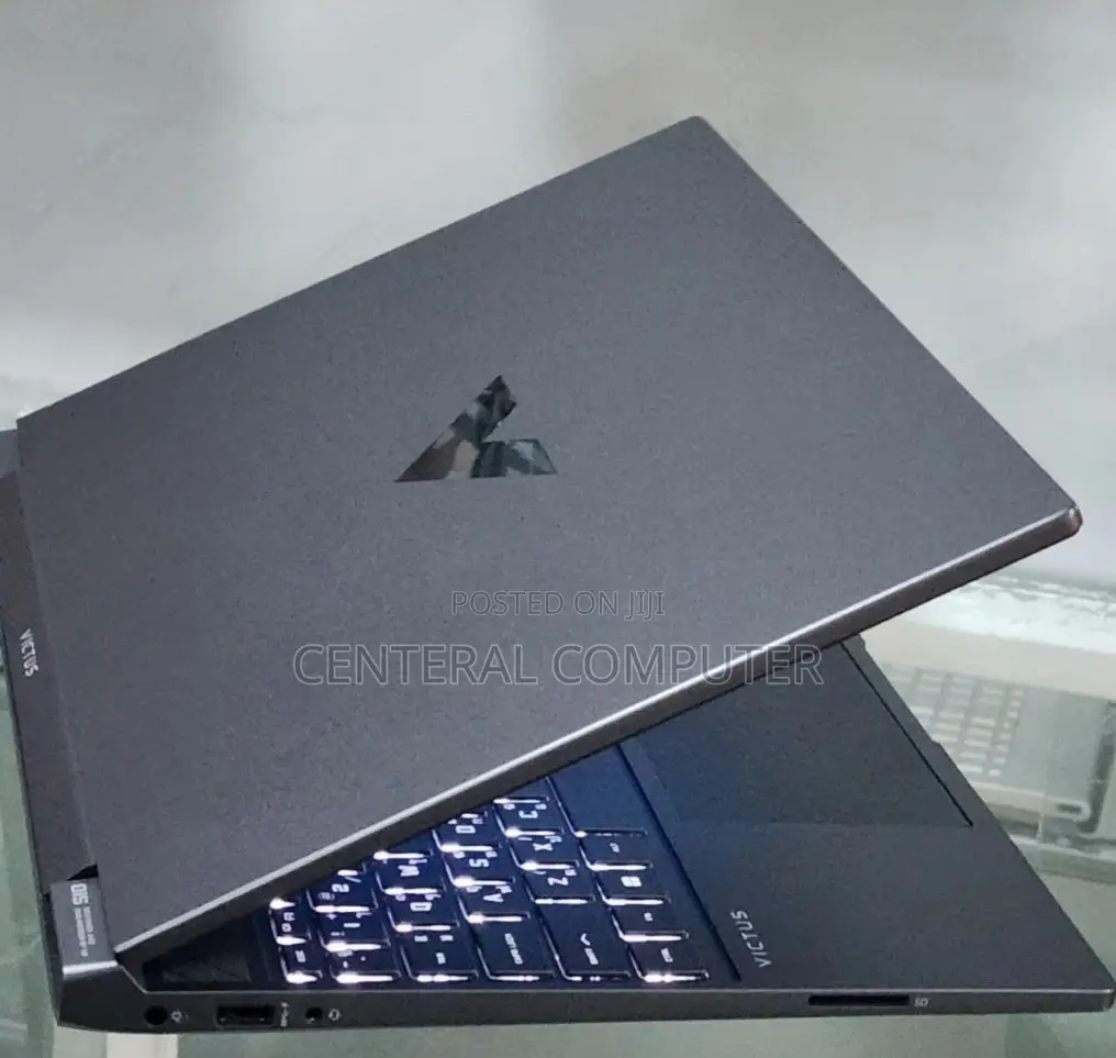 New Laptop HP Victus 16 16GB Intel Core I7 SSD 512GB