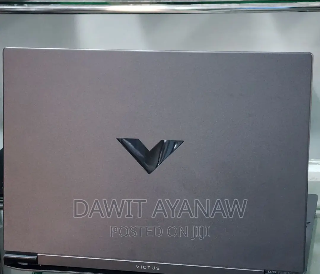 New Laptop HP 16GB AMD Ryzen 5 SSD 512GB