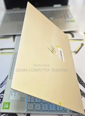 New Laptop HP Envy 13 8GB Intel Core I5 SSD 512GB