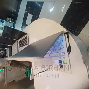 New Laptop HP Pavilion 15 8GB Intel Core I5 SSD 512GB