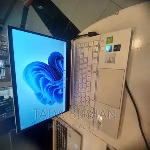 New Laptop HP Pavilion 15 8GB Intel Core I5 SSD 512GB