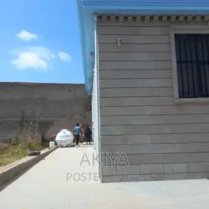 Furnished 5bdrm Villa in Villa, Oromia-Finfinne for sale