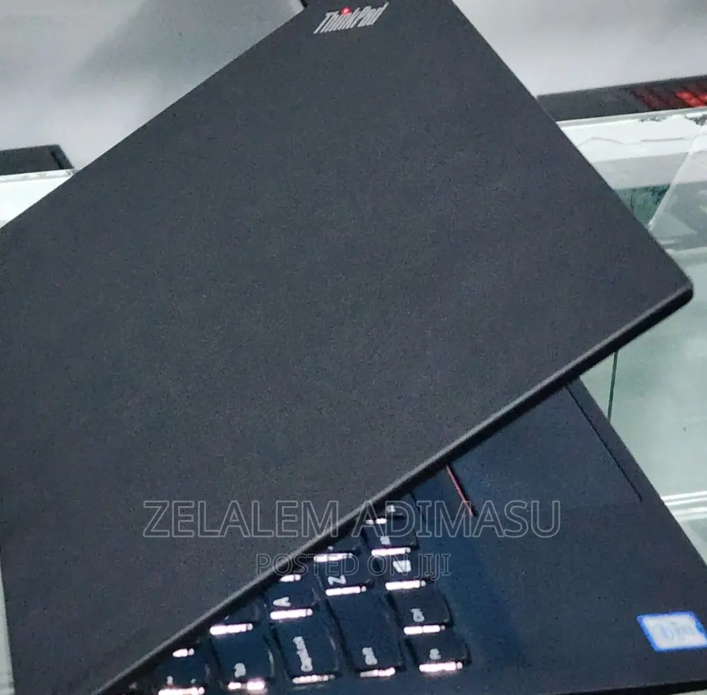 New Laptop Lenovo ThinkPad X1 Carbon 8GB Intel Core I5 SSD 256GB