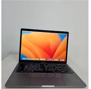 New Laptop Apple MacBook Pro 2020 32GB Intel Core I7 SSD 2T