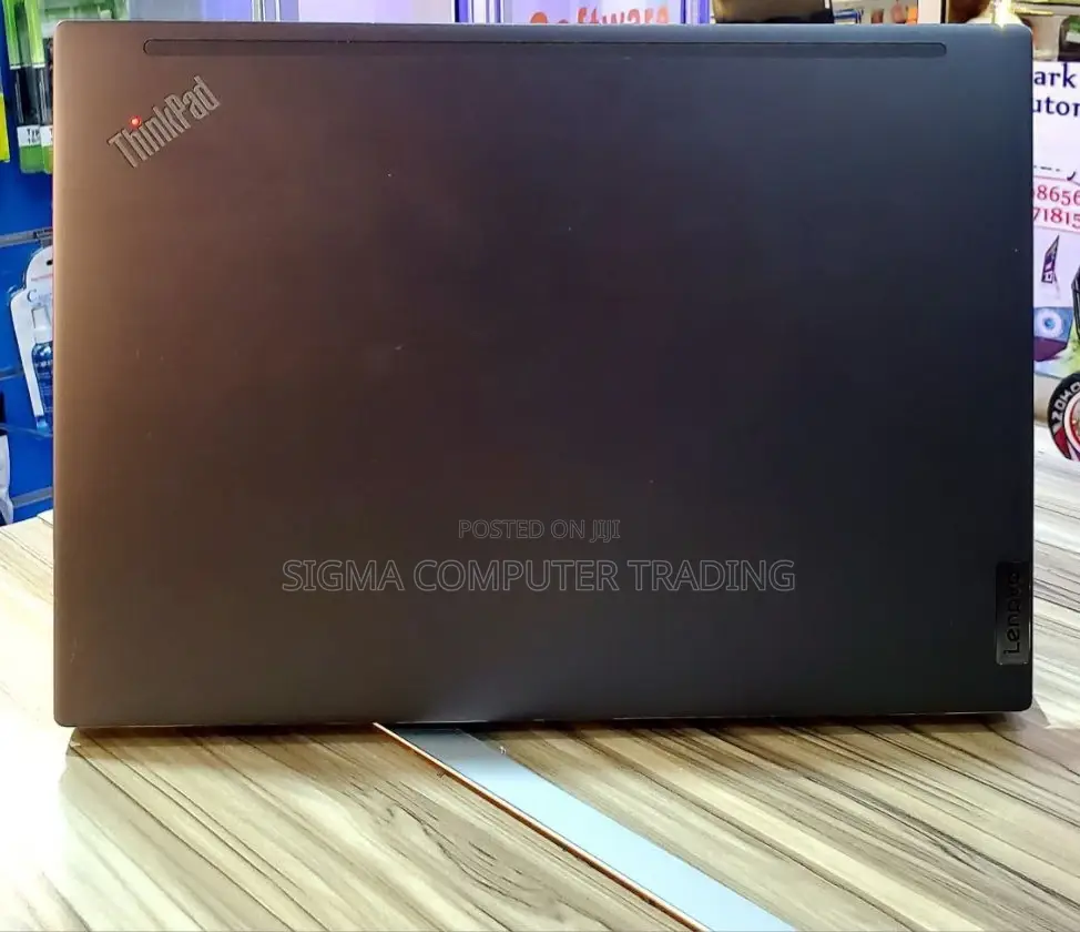 New Laptop Lenovo ThinkPad Yoga 16GB Intel Core I7 SSD 512GB