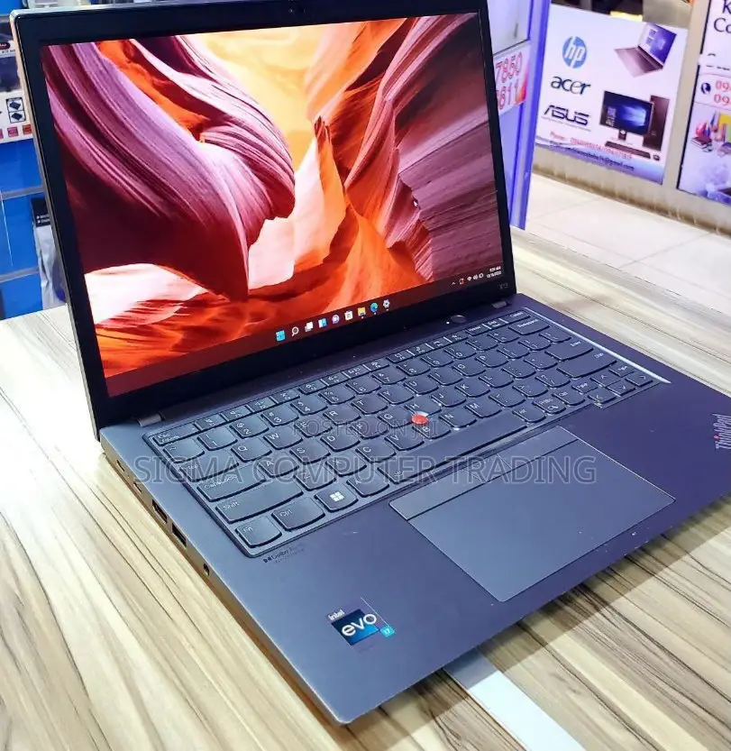 New Laptop Lenovo ThinkPad Yoga 16GB Intel Core I7 SSD 512GB