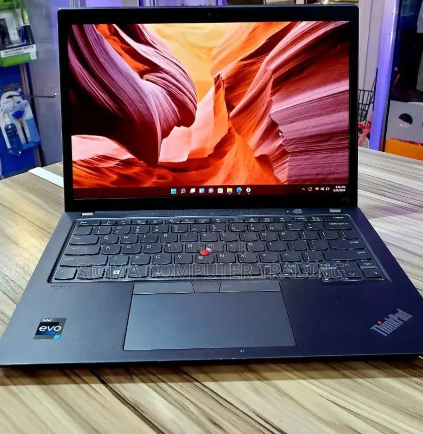 New Laptop Lenovo ThinkPad Yoga 16GB Intel Core I7 SSD 512GB