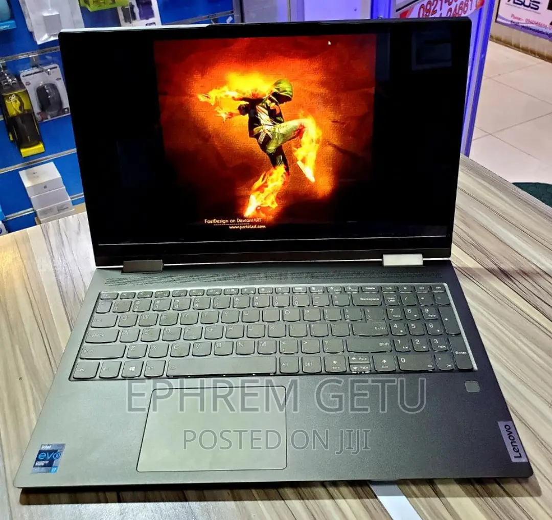 New Laptop Lenovo Yoga 710 12GB Intel Core I7 SSD 512GB