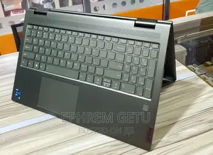 New Laptop Lenovo Yoga 710 12GB Intel Core I7 SSD 512GB