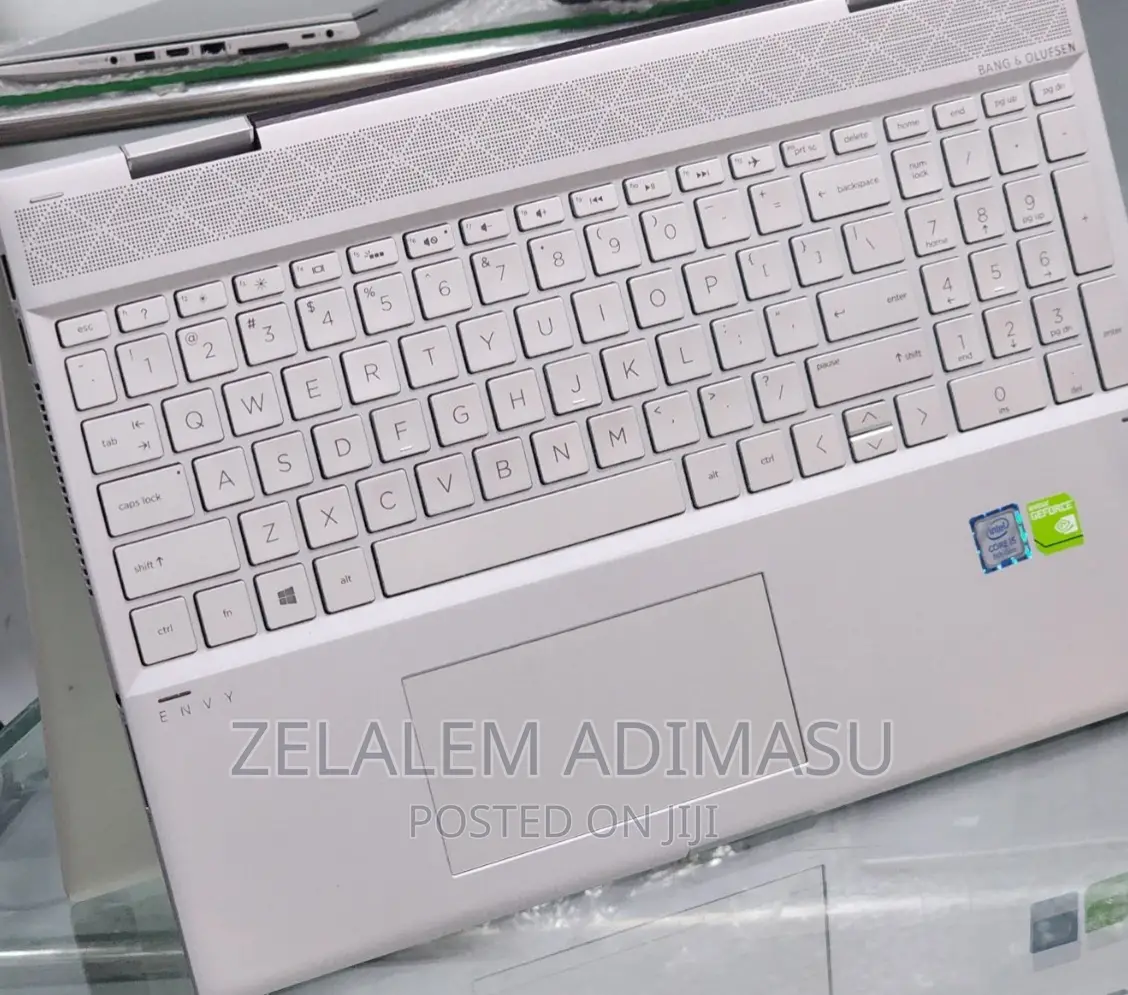 New Laptop HP Envy X360 16GB Intel Core I5 SSD 512GB