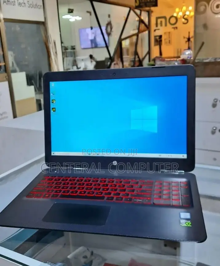 New Laptop HP Omen 15-Ce0xx 12GB Intel Core I7 HDD 1T