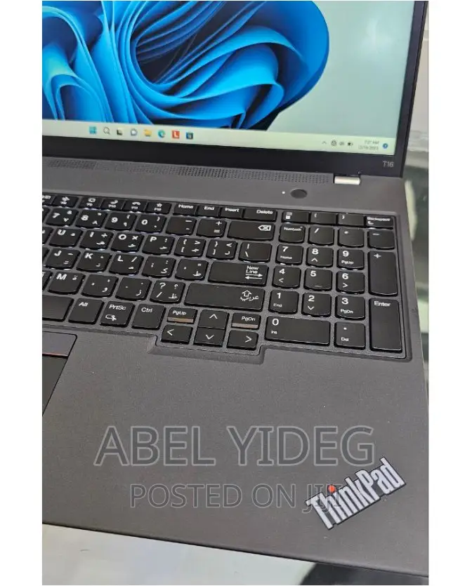 New Laptop Lenovo 16GB Intel Core I7 SSD 1T