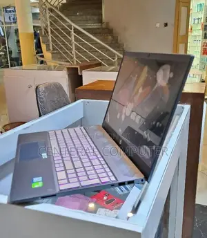 New Laptop HP Pavilion 14-Ce1000 8GB Intel Core I5 SSD 512GB