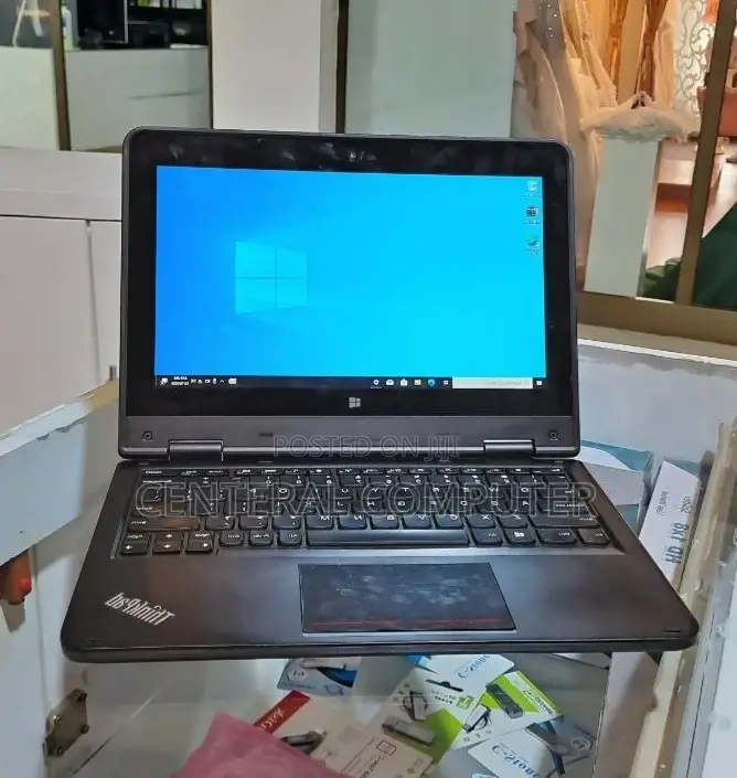 New Laptop Lenovo Yoga 11e 4GB Intel Core 2 Quad SSD 500GB