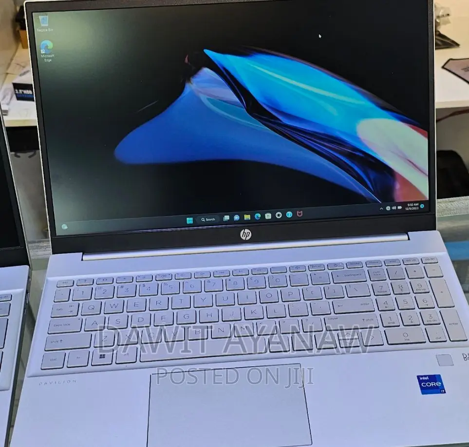 New Laptop HP 16GB Intel Core I7 SSD 512GB