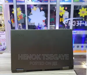 Photo - New Laptop Lenovo ThinkPad Yoga 370 12GB Intel Core i7 SSD 512GB