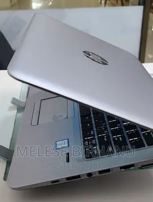 Photo - New Laptop HP EliteBook 820 G3 8GB Intel Core I7 SSD 512GB