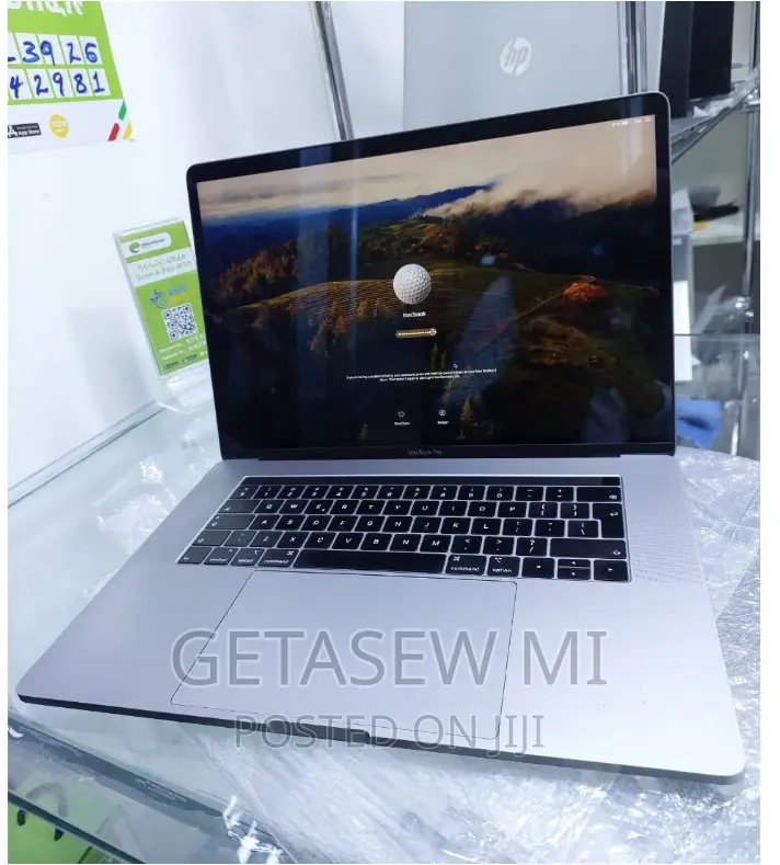 New Laptop Apple MacBook Pro 2019 32GB Intel Core I9 SSD 1T