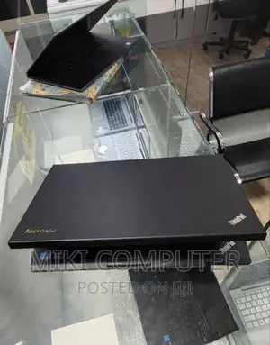 New Laptop Lenovo ThinkPad Yoga 4GB Intel Core I3 HDD 500GB