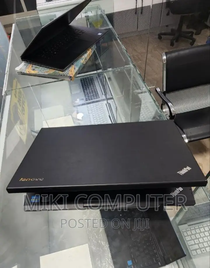 New Laptop Lenovo ThinkPad Yoga 4GB Intel Core I3 HDD 500GB