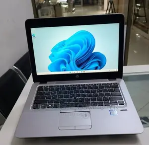 Photo - New Laptop HP EliteBook 820 G3 8GB Intel Core I7 SSD 512GB