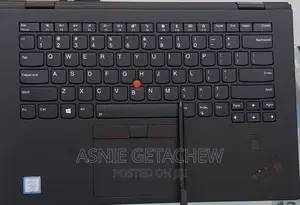 Photo - New Laptop Lenovo ThinkPad Yoga 370 8GB Intel Core I7 HDD 512GB