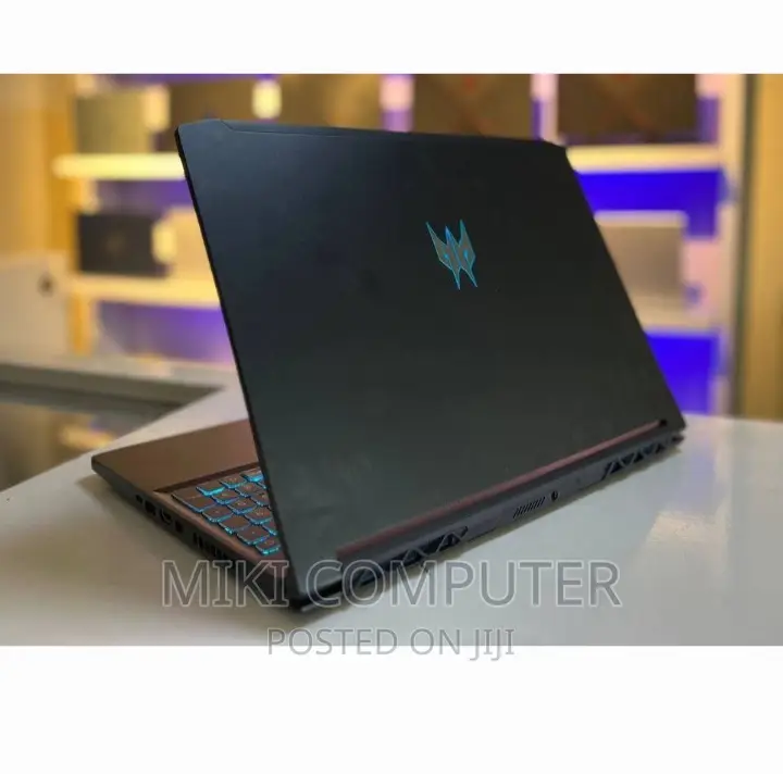 New Laptop Acer Predator Helios 300 16GB Intel Core I7 SSD 512GB