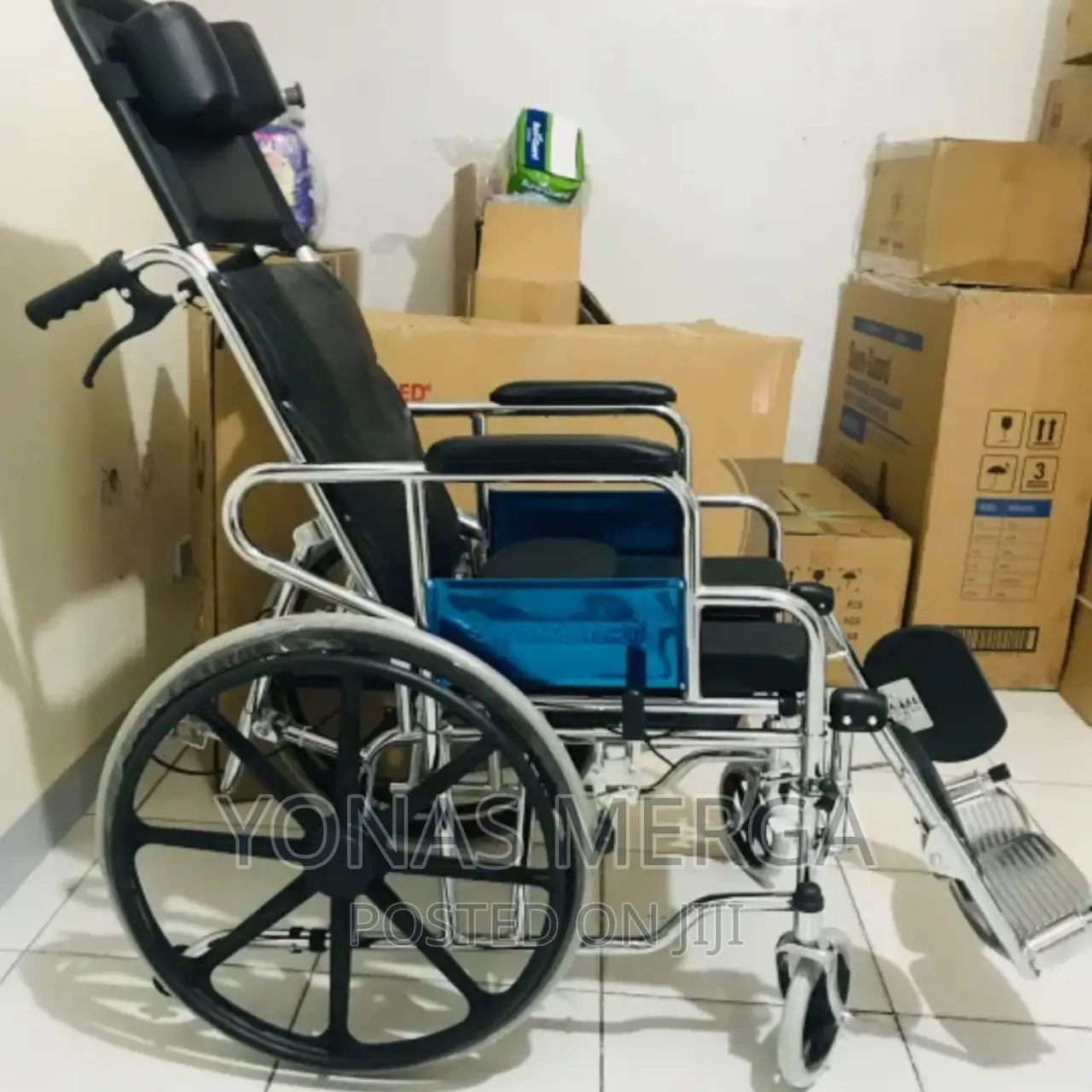 -*RECLINING COMMODE WHEELCHAIR*+*(Travel Wheelchair *Matte*)