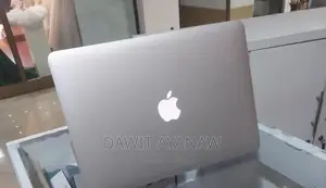 New Laptop Apple MacBook Air 2015 8GB Intel Core i5 SSD 128GB