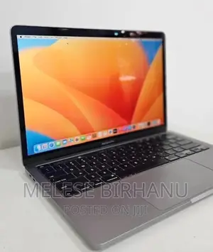 New Laptop Apple MacBook Pro 2020 32GB Intel Core i7 SSD 2T