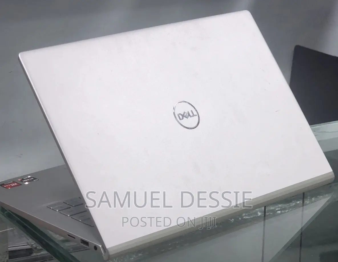 New Laptop Dell Inspiron 14 8GB AMD Ryzen 5 SSD 256GB