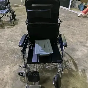 Wheelchair_easy TO USE:This Moveable Commode Wheelchair
