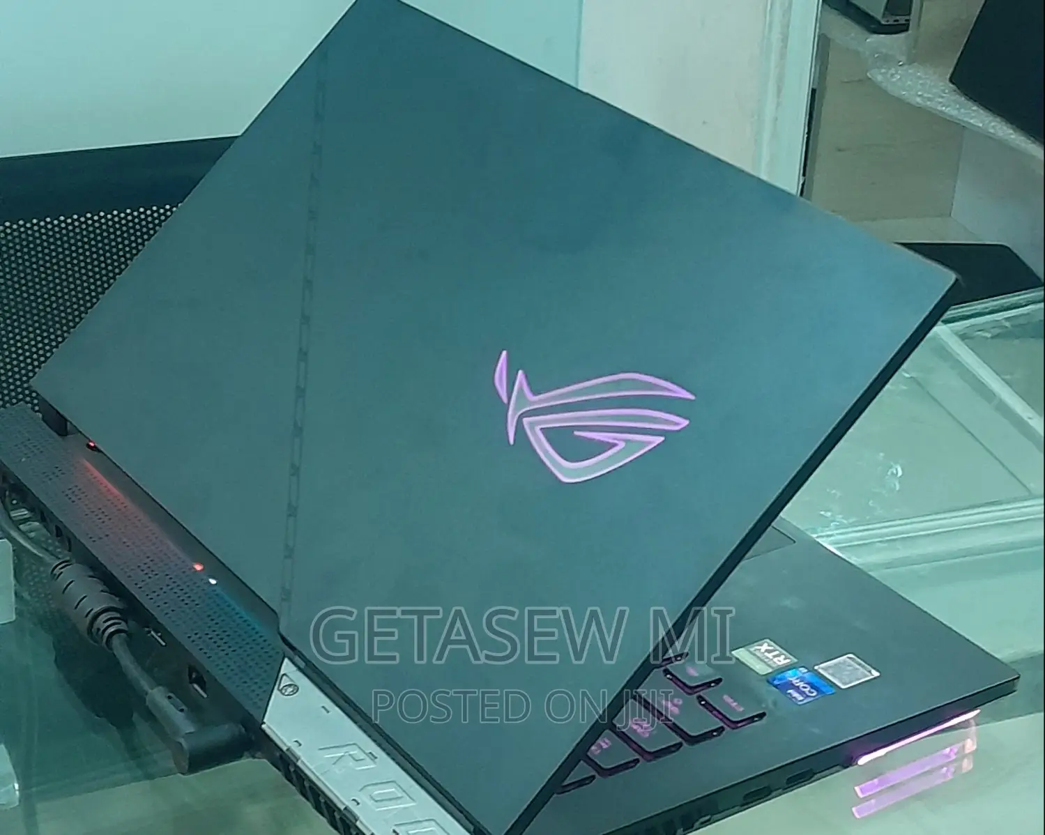 New Laptop Asus ROG Strix G15 16GB Intel Core i9 SSD 1T