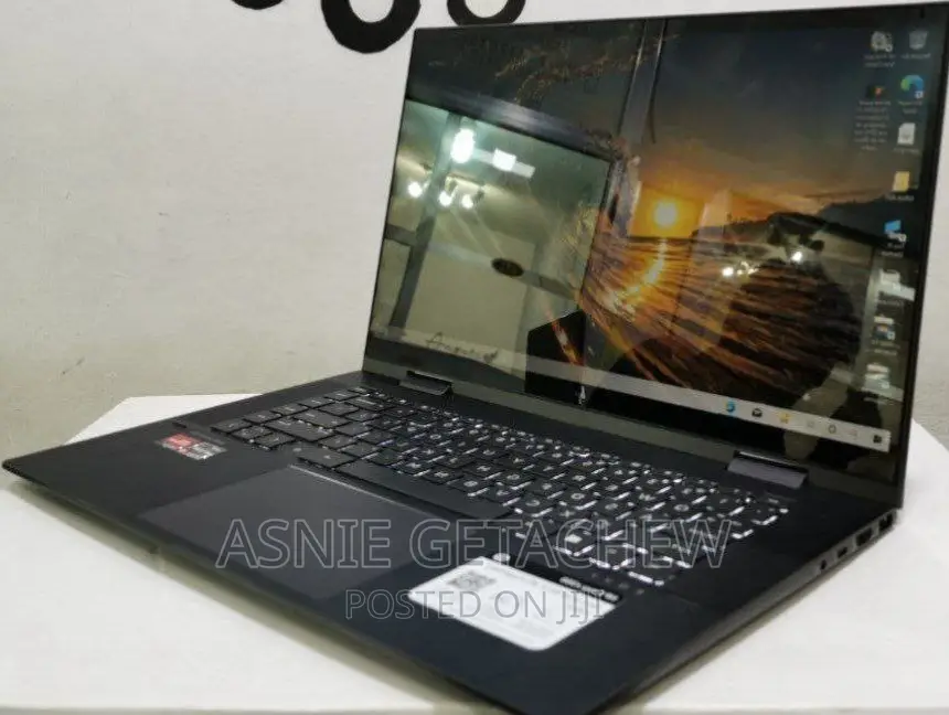 New Laptop HP Envy X360 8GB Intel Core I7 SSD 512GB