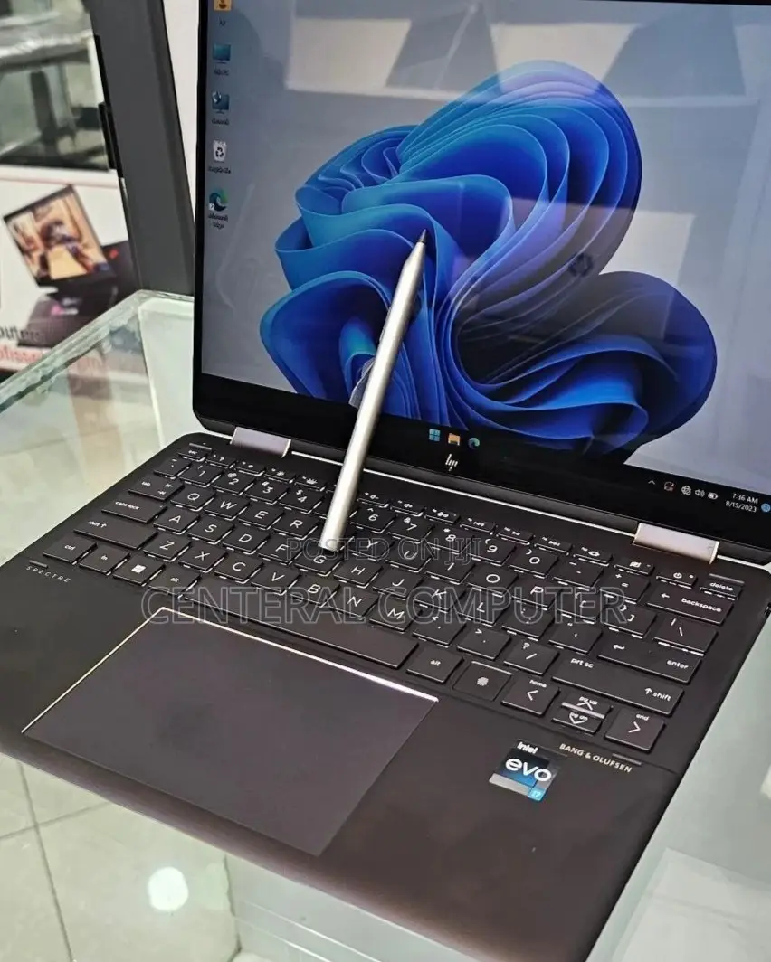 New Laptop HP Spectre 16GB Intel Core I7 SSD 512GB