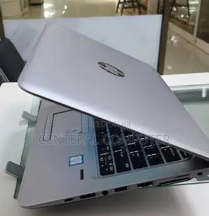 New Laptop HP EliteBook 820 G4 8GB Intel Core I7 SSD 512GB