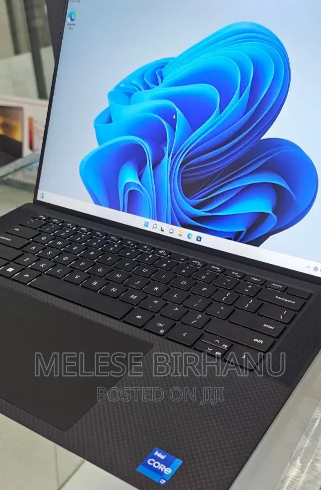 New Laptop Dell XPS 15 16GB Intel Core I7 SSD 512GB