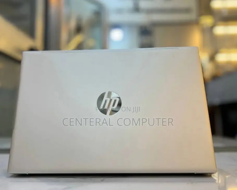 New Laptop HP 15-Da3007nia 16GB Intel Core I7 SSD 512GB