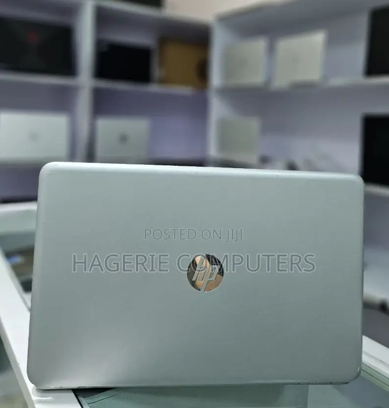 New Laptop HP Pavilion 15t 8GB Intel Core I5 SSD 512GB