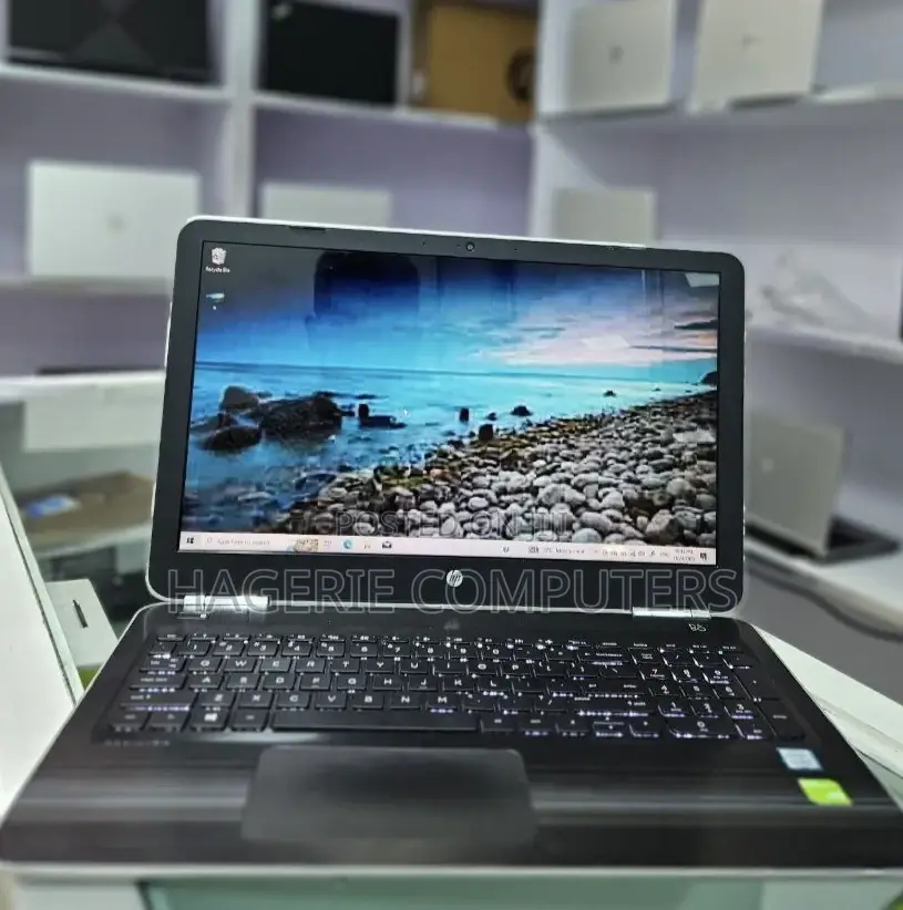 New Laptop HP Pavilion 15t 8GB Intel Core I5 SSD 512GB